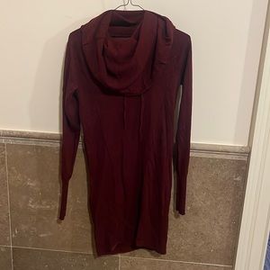 Small maroon cowl neck sweater dress Moda International